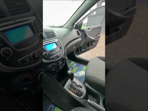 фото hyundai solaris i 0