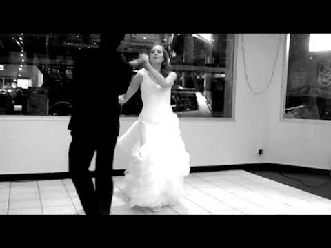 Pat & Meg Wedding Dance B&W Shallow