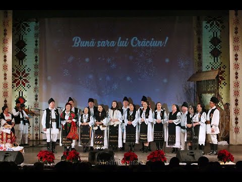 Grupul tradițional de colindători „Zorile” din Mociu