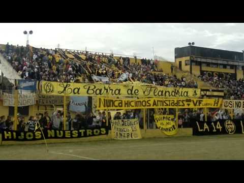 ""La 14", Flandria- Defensores de Belgrano" Barra: La Barra de Flandria &bull; Club: Flandria