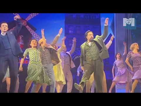 Anastasia Brasil - Paris Rouba Seu Coração (Paris Holds the Key To Your Heart)