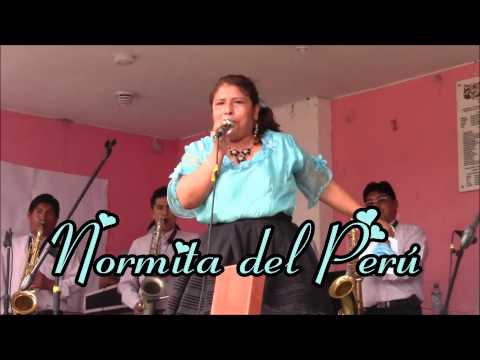 Normita del Perú con la orquesta Soneros de Huancayo