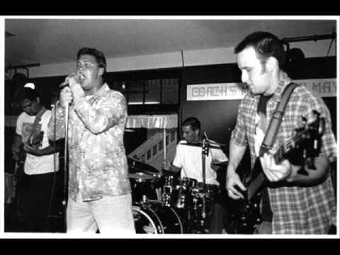 Planet me- Feeble (Travis Barker- 1995)