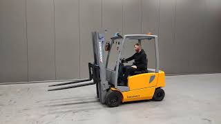 Chariot &eacute;l&eacute;vateur &eacute;lectrique Jungheinrich EFG 320 N | Image 4 - Machineryline