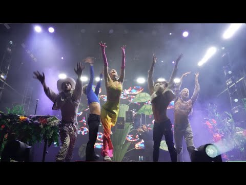 SOFI TUKKER - "Purple Hat" Live at CRSSD w/ Bob's Dance Shop - Choreo