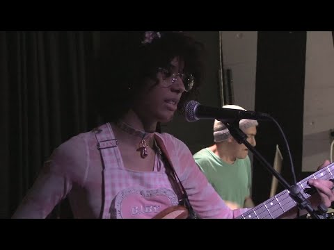 [hate5six] Foxtails - June 11, 2019