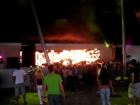 Anton Firtich @ Dark Side stage, Kazantip 2011 [Z19] (17-08-2011)