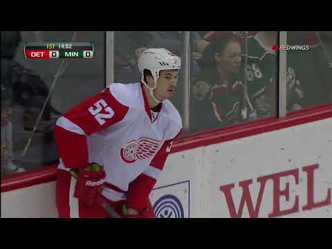 NHL   Oct.15/2011   Detroit Red Wings - Minnesota Wild