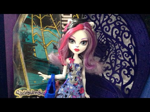 Monster High Shriekwrecked Catrine DeMew doll review!