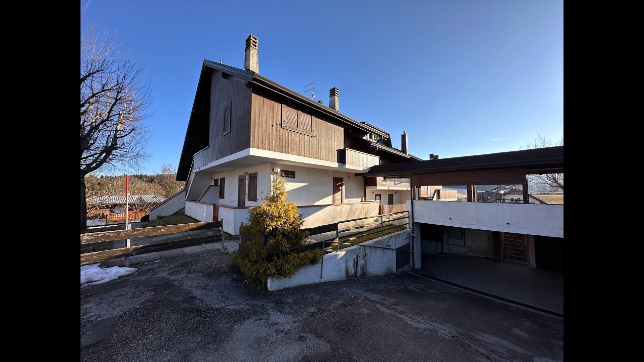 Video Canove di Roana - Duplex in vendita T4116