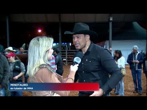 Apaixonado por cavalos, Minotauro troca artes marciais pelas rédeas