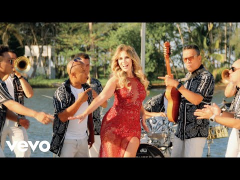 Super Lamas, Raquel Bigorra - Macumba