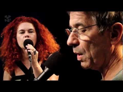 Palavra Canta em "Tchibum da cabeça ao bumbum" no Estúdio Showlivre 2012