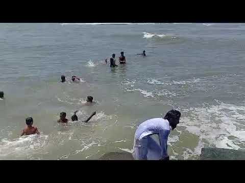 😪Mumbai juhu bich sviming🤧 and injoy👍