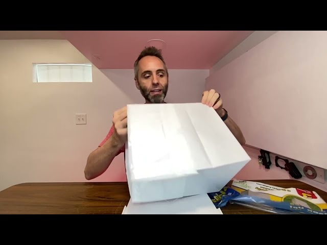 Best Disposable Trash Bin for Road Trips with Kids - close-up view