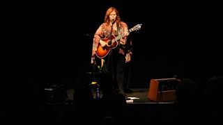 Suzie Vinnick- I need a cowboy