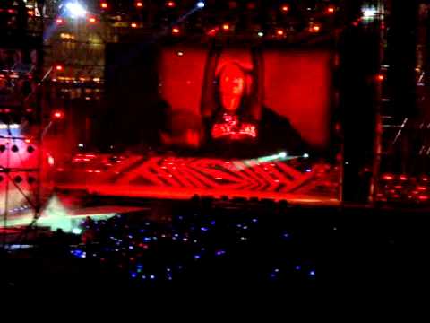 121123 SMTOWN Live World Tour III in Singapore - BoA [Fancam]