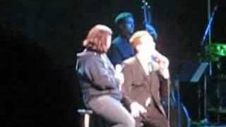 Michael Buble and Jann Arden duet in Seattle