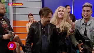 El Bachatero Llega de Sorpresa Al Bar – El Reperpero