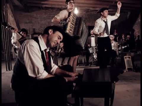 Basin Street Blues / Sebranka.