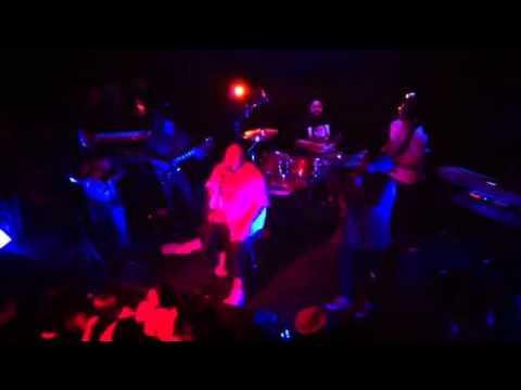 Sharing The Night Fiji concert