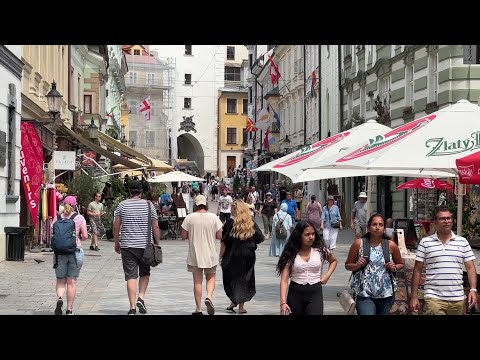 Dermatologička Baumgartnerová: Ak sa spálime, na upokojenie pokožky je vhodná vlažná sprcha