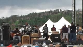 Blues From the Top 2015 - Eric Gales Ignites Winter Park!