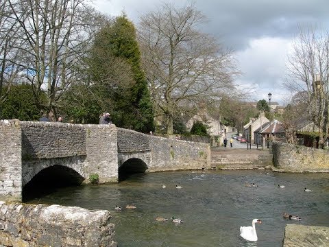 Places to see in ( Ashford in the Water - UK )