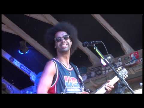 SELWYN BIRCHWOOD--9/11/22 EARL'S HIDEAWAY SEBASTIAN FL