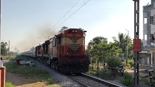 preview picture of video '17203/BVC-COA EXPRESS led by Kazipet Alco twins skips Peda Kakani Halt'