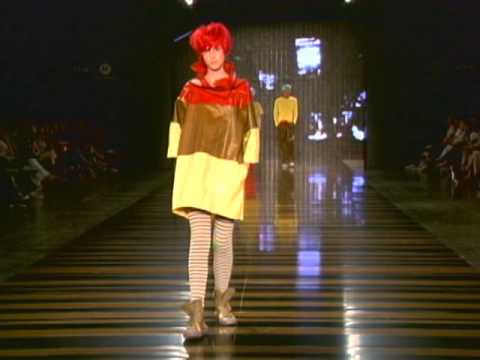 Osklen | FW 08 Surfing the City SPFW