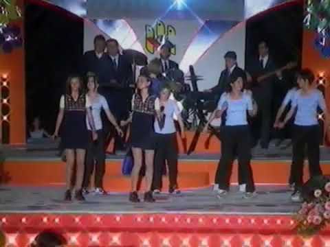 Djurdjevdanski festival 2000: JELENA I VEDRANA GOVEDARICA - Jeca i Veca