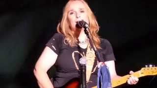 Melissa Etheridge - Rock And Roll Me - Tucson, 7 September 2013
