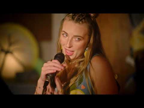 Elli Moore - Lemonade (Official Music Video)