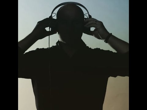 Voodoo Ray | Podcast 31-10-2020 (Oldschool Dark & Raw Hypnotic Underground Techno Mix) (1990-1999)