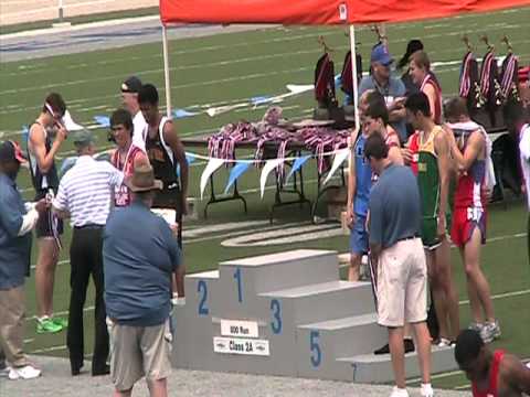 800m Run 2A Final Awards - IHSA State Boys Track Meet 2011