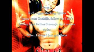 Steven Jo Rich Niggas (Yomp) on screen Lyric