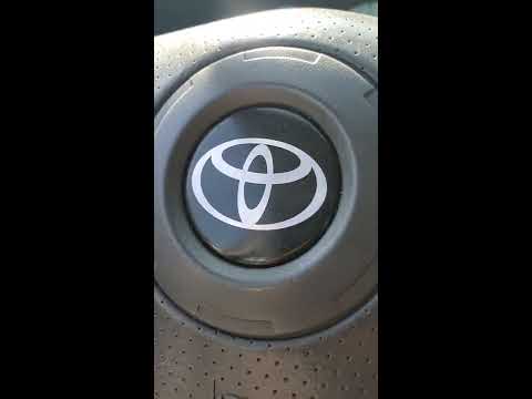 2004 Toyota Corolla Engine Control Computer Location and Removal