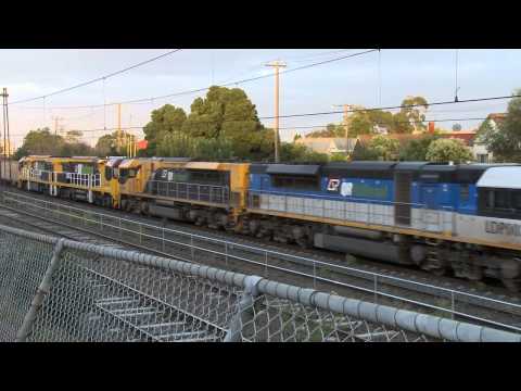 Five locomotives, 22000Hp! QRN service 3BM7 with delivery run of new locomotives - PoathTV