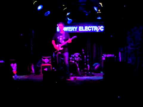 Mishka Shubaly @ Bowery Electric (New York) 09/06/15