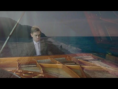 Mátyás Bacsó - Romance In The Park (Official Music Video)