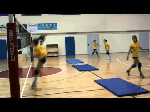 MORETTI in palestra con le Under 13 14