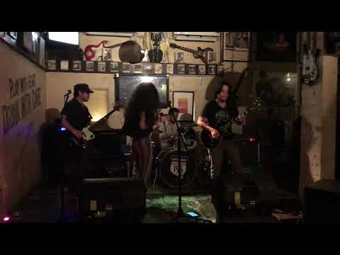 “Connected” by Watashiwats (Oct 6, 2018 @ Route 196)