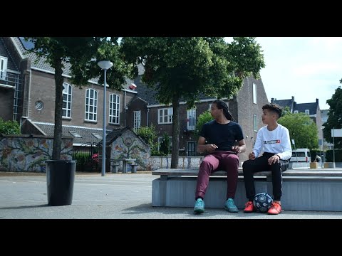 TRICKSHOT BATTLE with a CAN!?