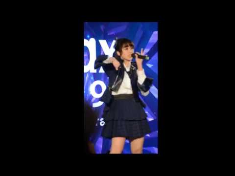 [FANCAM] Jane BNK48 River @ Fuji Instax sq6