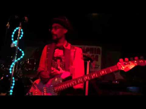 Thump Daddy Live @ the Dolphin Lounge