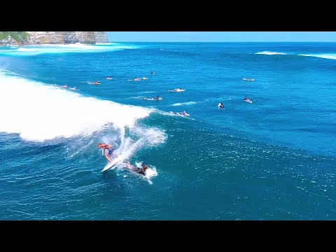 Path Blocked Almost Hit ⁉️ (Opening Scene) Uluwatu Surf - August 21, 2024