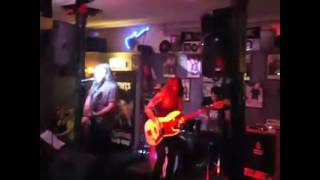 Lazy Bonez - Wish You Were Here (Pink Floyd Cover)