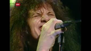 Download lagu Paganini - It's a long way to the top (full HD) mp3