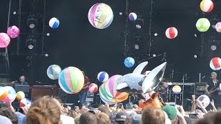 The Divided Sky [4K] 2015-08-22 - Magnaball (Beach Ball madness)